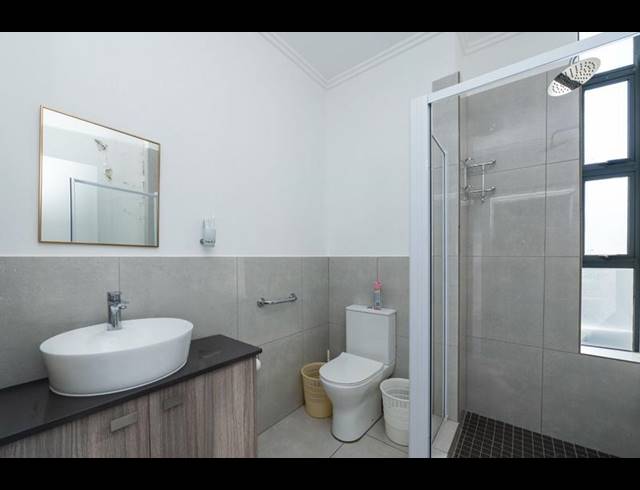 2 BEDROOM APARTMENT FOR SALE IN SANDTON CENTRAL